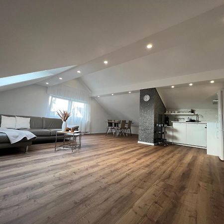 Ferienwohnung Lidu-Jene Eislingen Exterior foto